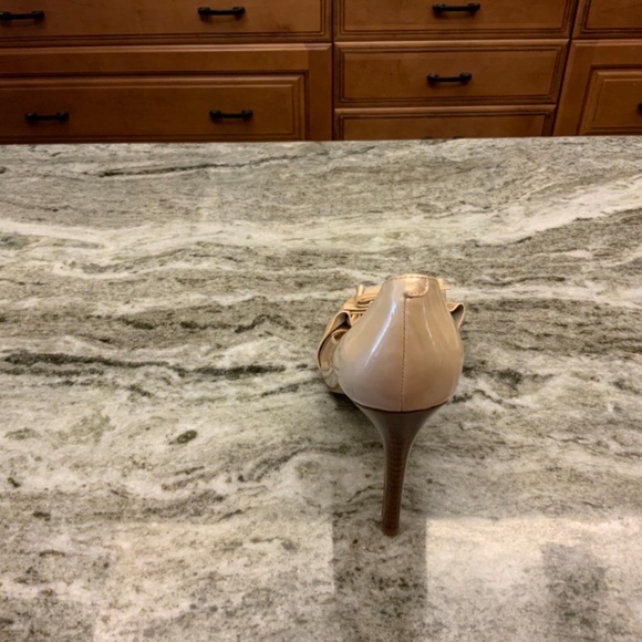 New, never worn high fashion high heel - Picture 5 of 5